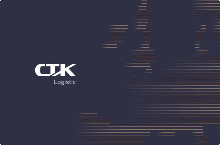 Nowe logo CTK Logistics prezentuje nowoczesny, minimalistyczny styl z subtelnym nawiązaniem do mapy Europy, podkreślając dynamikę i profesjonalizm marki.
